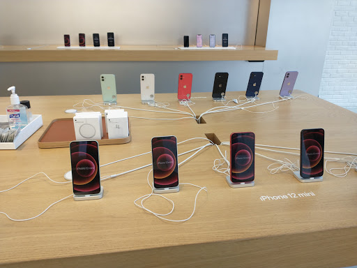 Computer Store «Apple Georgetown», reviews and photos, 1229 Wisconsin Ave NW, Washington, DC 20007, USA