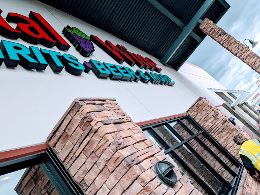 Wine Store «Total Wine & More», reviews and photos, 4370 N Oracle Rd, Tucson, AZ 85705, USA