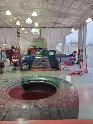 Tire Shop «Discount Tire Store - W Valley City, UT», reviews and photos, 2999 S Glen Eagle Dr, West Valley City, UT 84128, USA