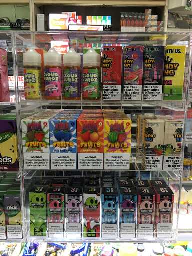 Tobacco Shop «Cigar House & Discount», reviews and photos, 1720 N Moorpark Rd, Thousand Oaks, CA 91360, USA