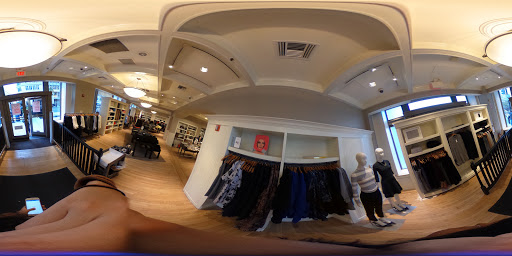 Clothing Store «Banana Republic», reviews and photos, 601 13th St NW, Washington, DC 20005, USA
