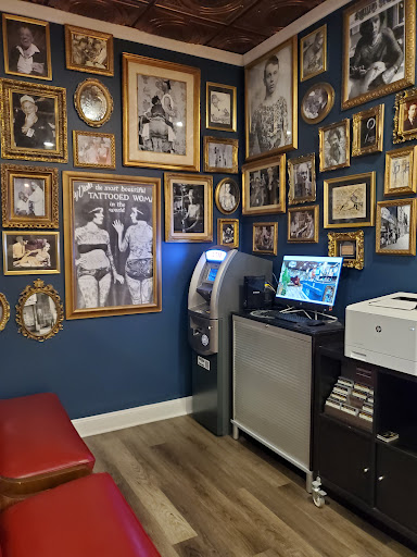 Tattoo Shop «Trilogy Tattoo Co», reviews and photos, 701 Lynnhaven Pkwy, Virginia Beach, VA 23452, USA