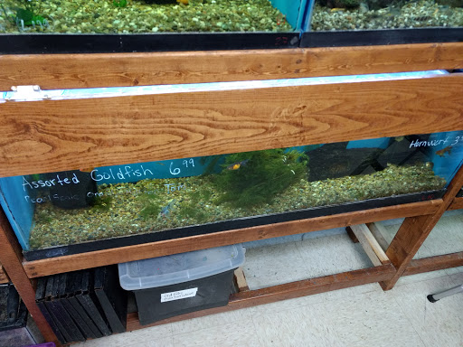 Pet Supply Store «Sunflower Natural Pet Supplies», reviews and photos, 514 Pillsbury Dr, Manhattan, KS 66502, USA