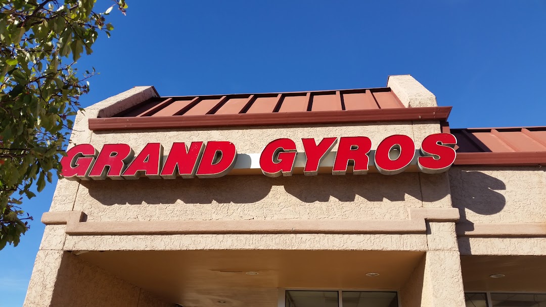 Grand Gyros