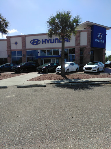 Hyundai Dealer «Hyundai of New Port Richey», reviews and photos, 3936 U.S. 19, New Port Richey, FL 34652, USA