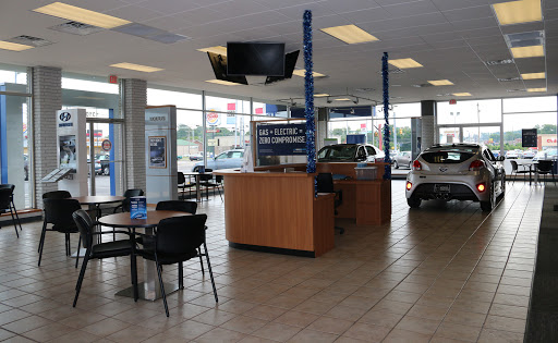 Hyundai Dealer «Wilson County Hyundai», reviews and photos, 1310 W Main St, Lebanon, TN 37087, USA