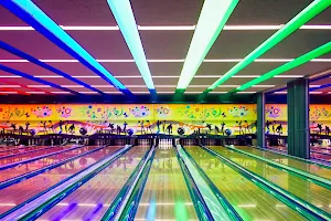 Wagga Bowling & Entertainment Centre image