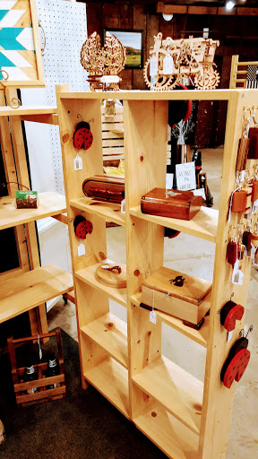 Candle Store «Warm Glow Candle Store», reviews and photos, 2131 N Centerville Rd, Centerville, IN 47330, USA