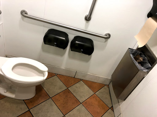 Donut Shop «Krispy Kreme», reviews and photos, 2103 Elliston Pl, Nashville, TN 37203, USA