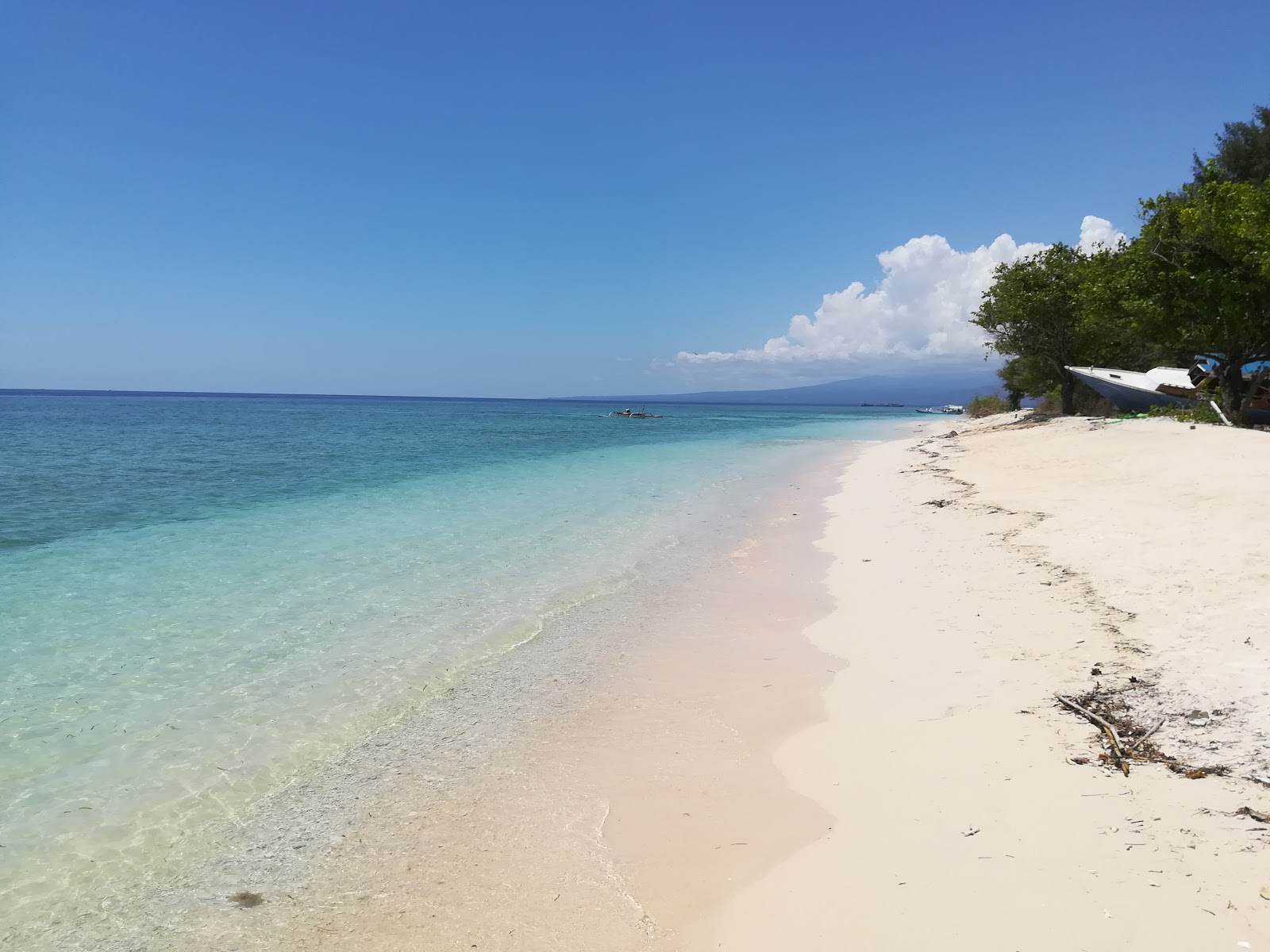 Fotografija Gili Meno Seri Beach priljubljeno mesto med poznavalci sprostitve