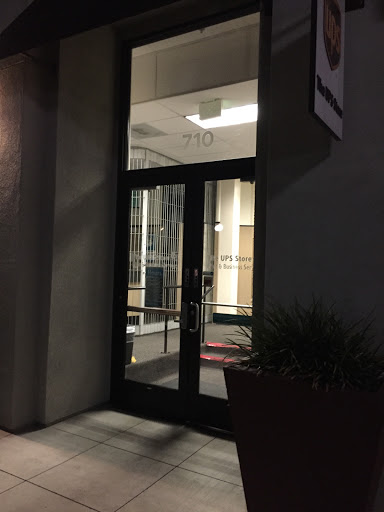 Shipping and Mailing Service «The UPS Store», reviews and photos, 710 S Myrtle Ave, Monrovia, CA 91016, USA