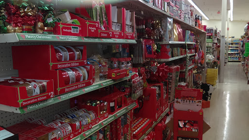 Discount Store «Dollar General», reviews and photos, 990 Kildaire Farm Rd, Cary, NC 27511, USA