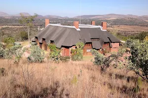 Sparrow Hawk Lodge image