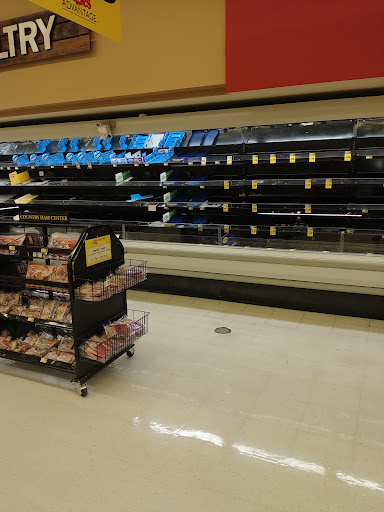 Grocery Store «Ingles Market», reviews and photos, 904 S Main St, Sweetwater, TN 37874, USA