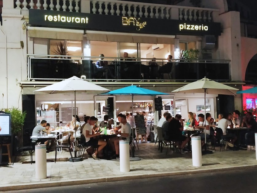 Bay Bistro Café à Cannes