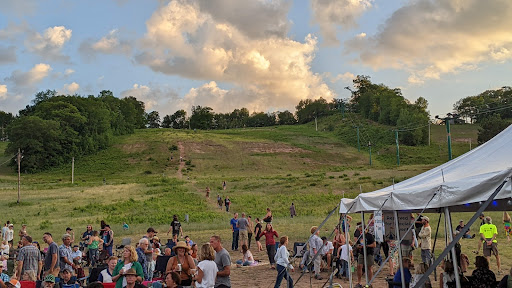 Live Music Venue «Lake Superior Big Top Chautauqua: Concert Venue», reviews and photos, 32535 Ski Hill Rd, Bayfield, WI 54814, USA