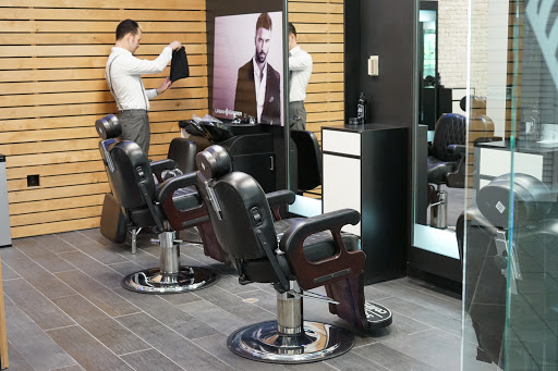 Barber Shop «Urban Barber Barbershop», reviews and photos, 2243 Stoneridge Mall Rd, Pleasanton, CA 94588, USA