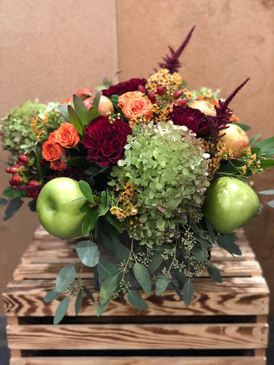 Florist «Avenue J Florist», reviews and photos, 1502 Avenue J, Brooklyn, NY 11230, USA