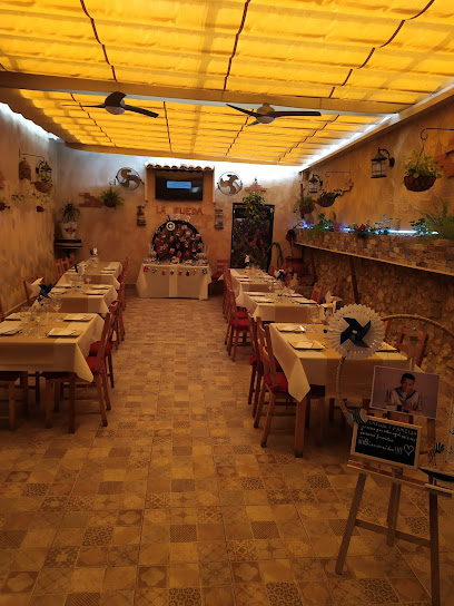 Restaurante La Rueda - C. Huete, 12, 18, 30562 Ceutí, Murcia, Spain