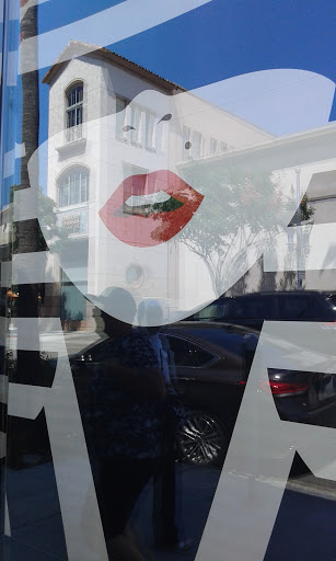 Cosmetics Store «SEPHORA», reviews and photos, 270 N Beverly Dr, Beverly Hills, CA 90210, USA