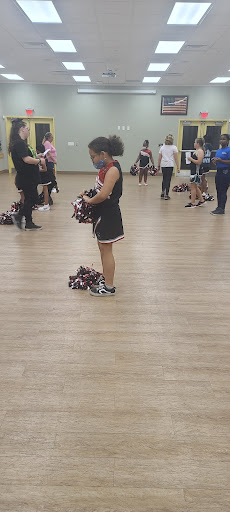 Recreation Center «Gardenville Recreation Center», reviews and photos, 6215 Symmes Rd, Gibsonton, FL 33534, USA