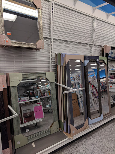 Clothing Store «Ross Dress for Less», reviews and photos, 3900 Sisk Rd, Modesto, CA 95356, USA