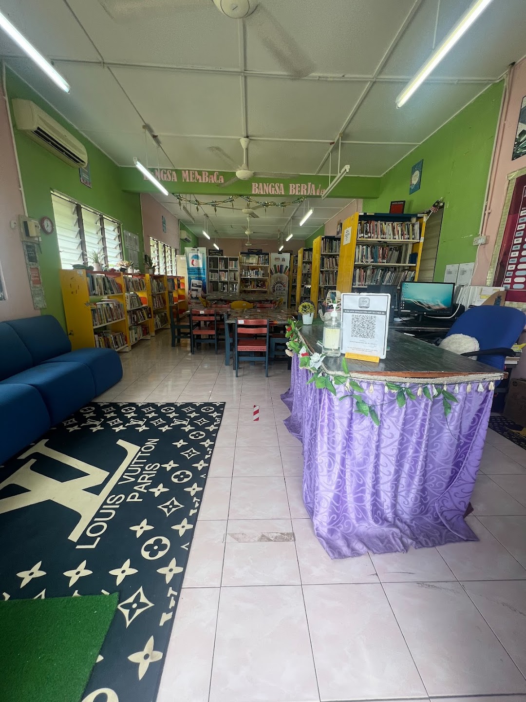 Perpustakaan Desa Masjid Kampung Sungai Dua Besar