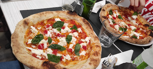 The Luxe Pizzeria Napoletana in Crema, Provincia di Cremona