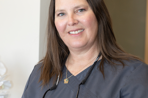 Dr. Lynne Midgley, DDS image