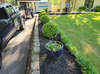 Tinson's Lawn and Junk Removal LLC (TLJR LLC) - Photo 3 - Car repair in , Atlanta