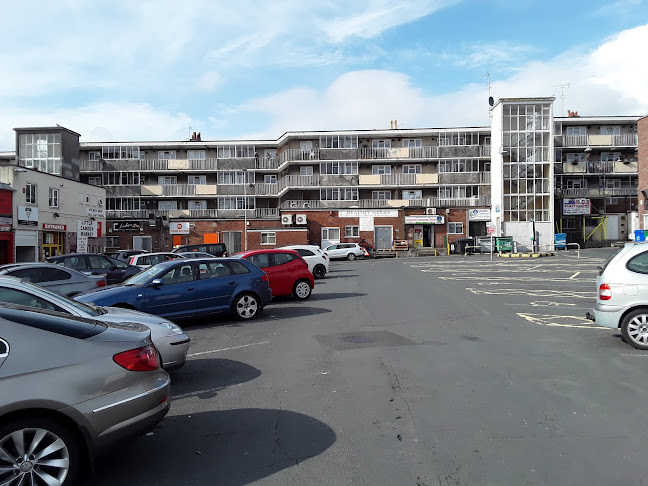 Comments and reviews of Colin Campbell Court Car Park