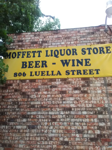 Liquor Store «Moffett Liquor Store», reviews and photos, 806 Luella St, Fort Worth, TX 76102, USA