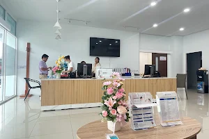 Huachao clinic by Thonburi phuket image