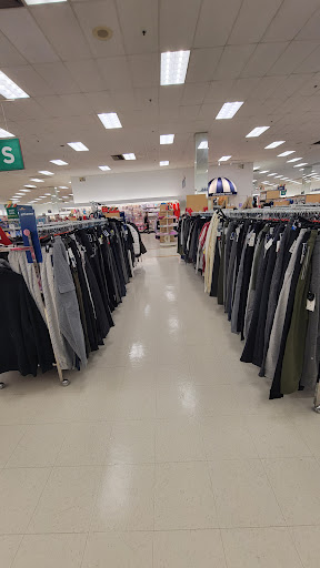 Department Store «Marshalls», reviews and photos, 1800 Clements Bridge Rd, Deptford Township, NJ 08096, USA