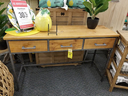 Craft Store «Hobby Lobby», reviews and photos, 615 E Dundee Rd, Palatine, IL 60074, USA