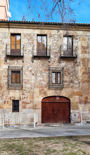 Colegio Menor Santa Catalina (edificio antiguo), Universidad en Salamanca,Salamanca