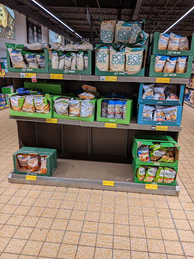 Supermarket «ALDI», reviews and photos, 3250 E Fayette St, Baltimore, MD 21224, USA