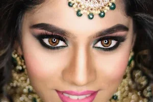 Bridal Makeup | Spa | Facial | Ladies Beauty Parlour image