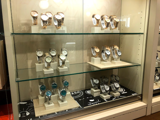Watch Store «Fossil Outlet Store», reviews and photos, 18521 Outlet Blvd #725, Chesterfield, MO 63005, USA