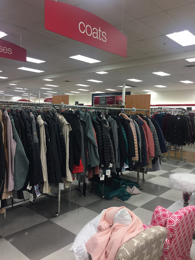 Department Store «T.J. Maxx», reviews and photos, 100 Mountaineer Dr, Stroudsburg, PA 18360, USA