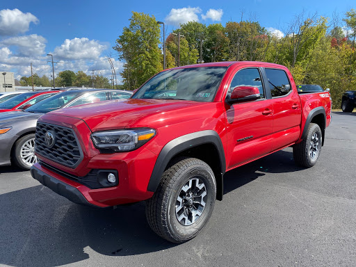 Toyota Dealer «Aubrey Alexander Toyota», reviews and photos, 1324 N Susquehanna Trail, Selinsgrove, PA 17870, USA