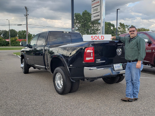 Chrysler Dealer «Henkel Chrysler Jeep Dodge», reviews and photos, 1275 W Dickman Rd, Springfield, MI 49037, USA
