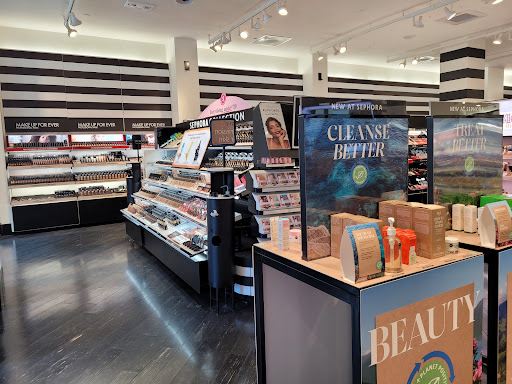 Cosmetics Store «SEPHORA», reviews and photos, 550 S Rosemary Ave, West Palm Beach, FL 33401, USA