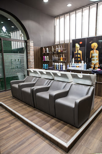 Les Coiffeurs du Sud - Salon de coiffure
