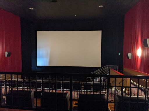 Movie Theater «Regal Cinemas Fox Run 15 & RPX», reviews and photos, 45 Gosling Rd, Newington, NH 03801, USA