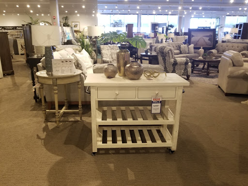 Furniture Store «Crowley Furniture», reviews and photos, 200 N 291 Hwy, Liberty, MO 64068, USA