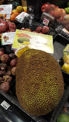 Grocery Store «D & W Fresh Market», reviews and photos, 2181 Wealthy St SE, East Grand Rapids, MI 49506, USA