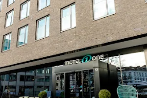 Hotel Motel One Bonn-Hauptbahnhof image