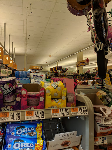 Grocery Store «Super Stop & Shop», reviews and photos, 316 Grove St, Braintree, MA 02184, USA