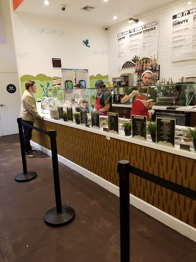 Donut Shop «Donut Friend», reviews and photos, 5107 York Blvd, Los Angeles, CA 90065, USA